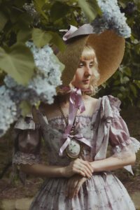 ピシュキン・ピシュキン・フローラル・トレリスコレクション