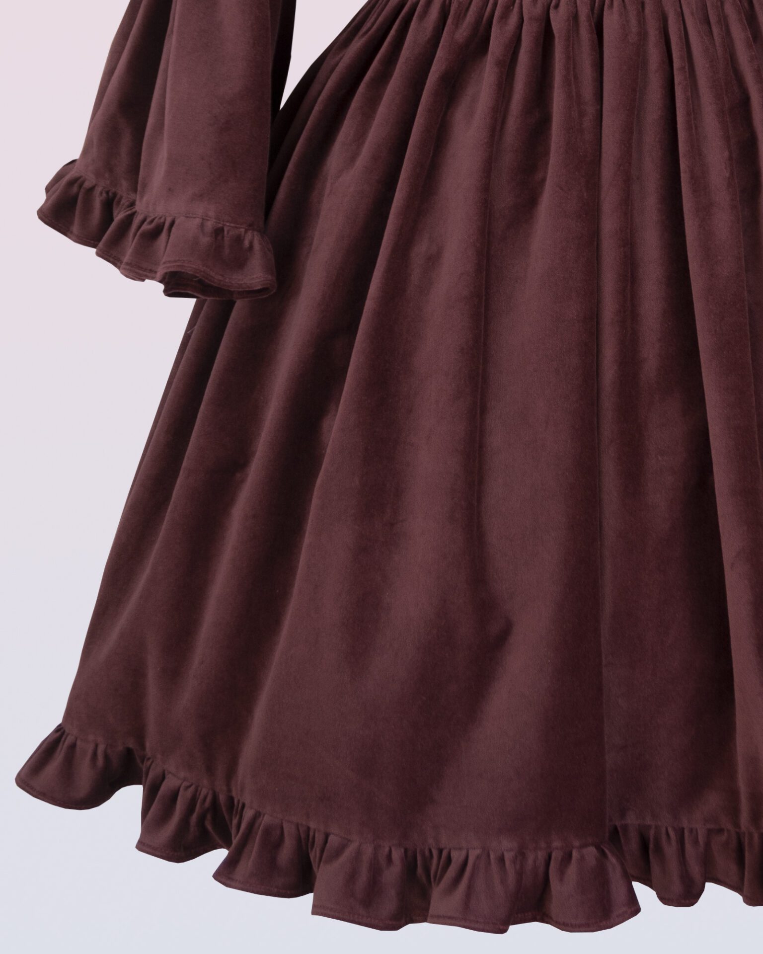 ベルベットハートカットアウトのワンピースドレス