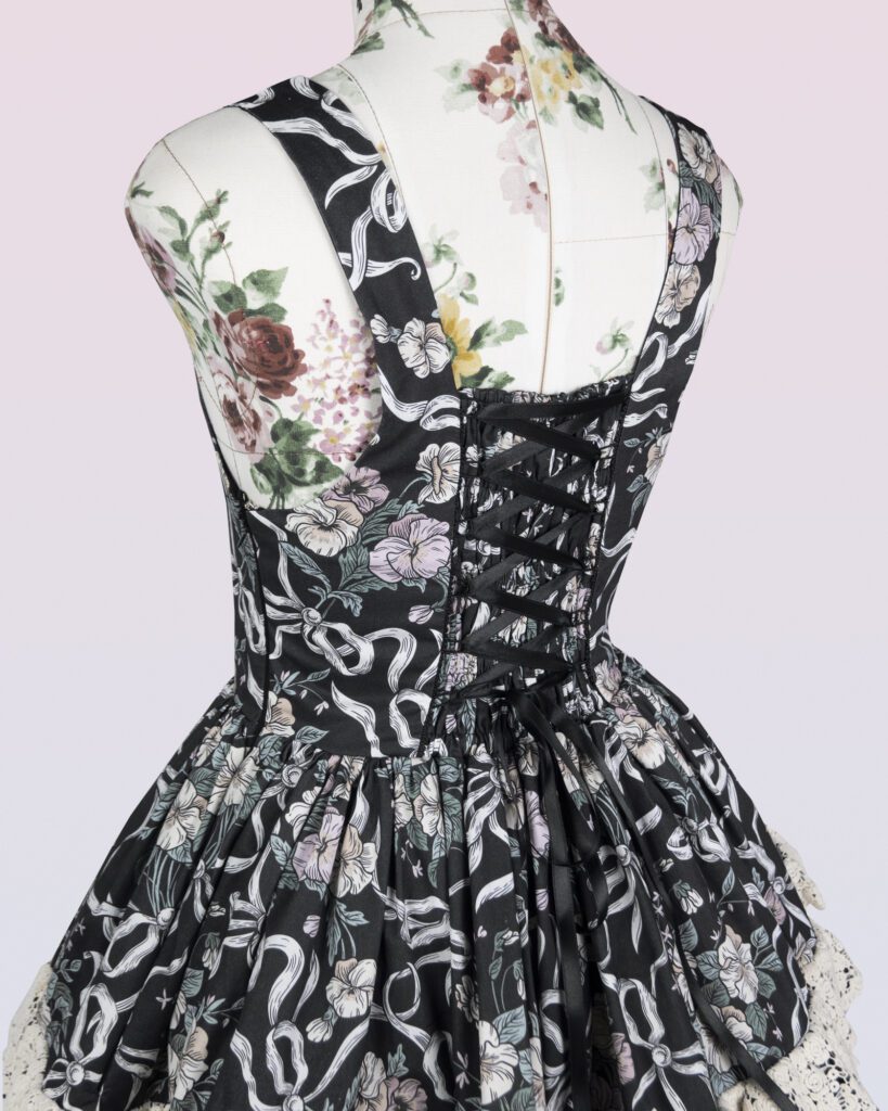 花28かわいい服やアクセサリー。 持続可能な、プラスサイズの友好的、世界的な船積み。