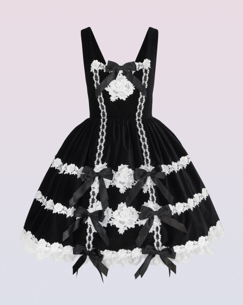 ベルベット・ピナフォア・ドレス