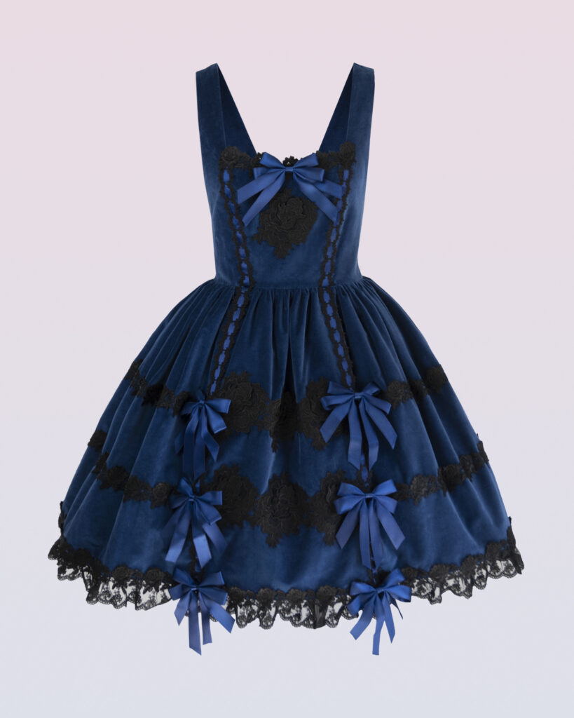 ベルベット・ピナフォア・ドレス