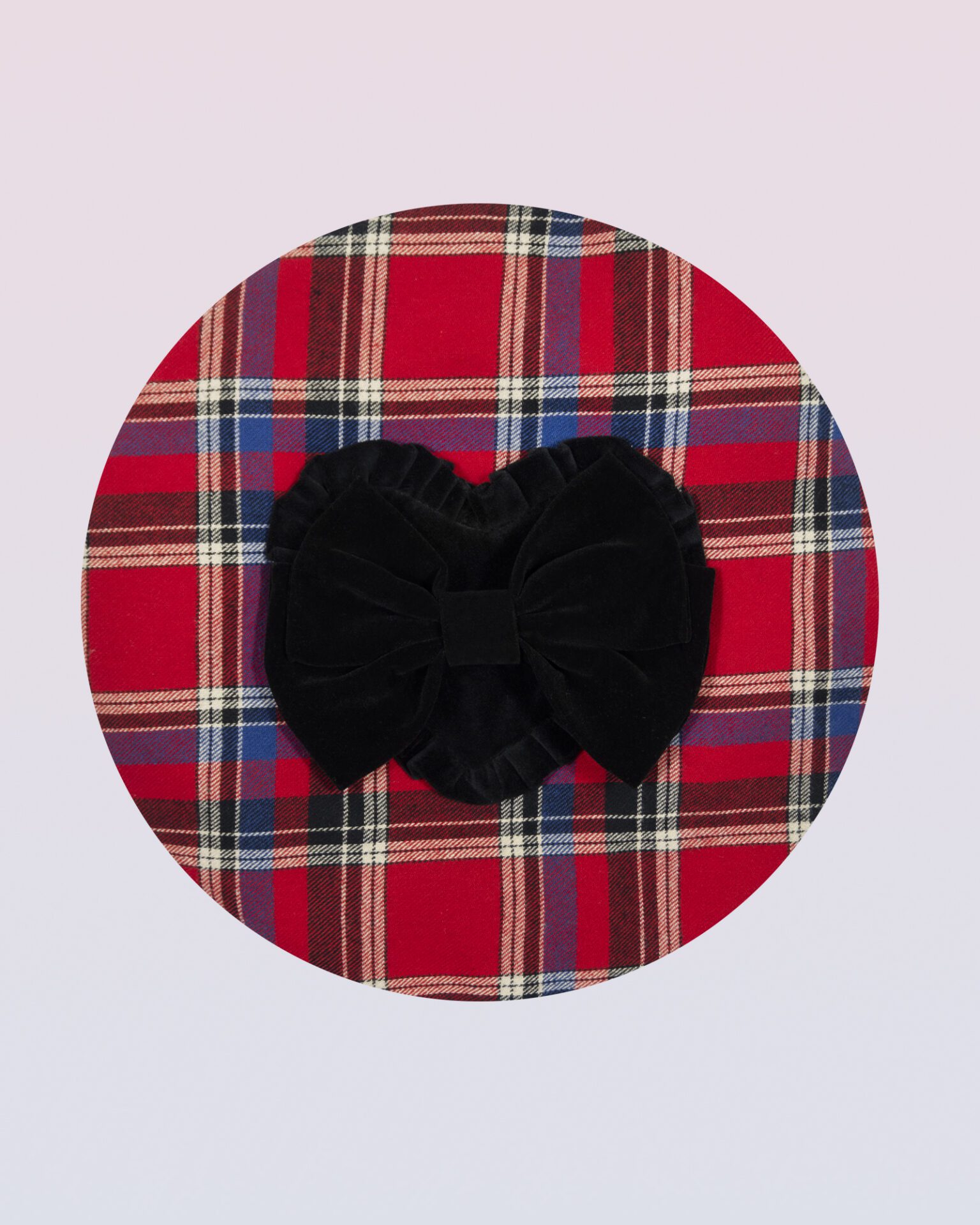 “Queen of Hearts” beret