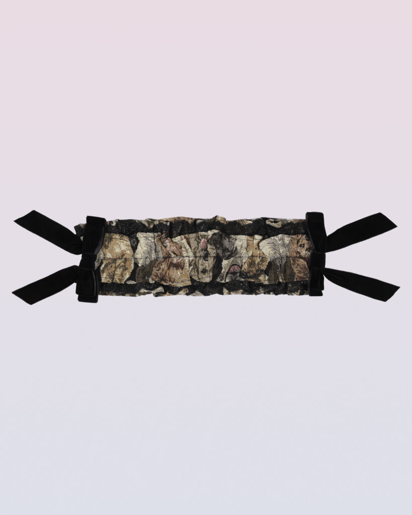Cute clothes and accessories. Sustainable, plus-size friendly, worldwide shipping. catsdogs48 oldschool lolita gobelin headdress